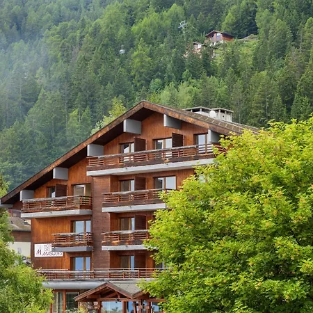公寓 Mars 506 Sur La Place Du Village A Avec Vue Sur Les Alpes *